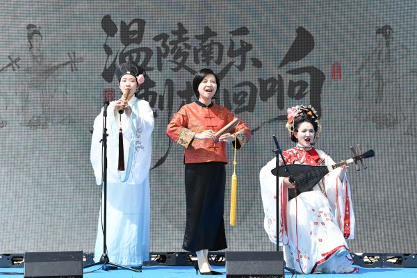 南昌股票配资公司 联合国中文日庆祝活动在日内瓦万国宫举行(1)